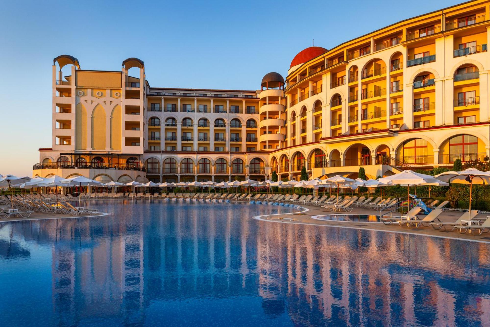 Hotel Alua Helios Bay à Obzor Extérieur photo