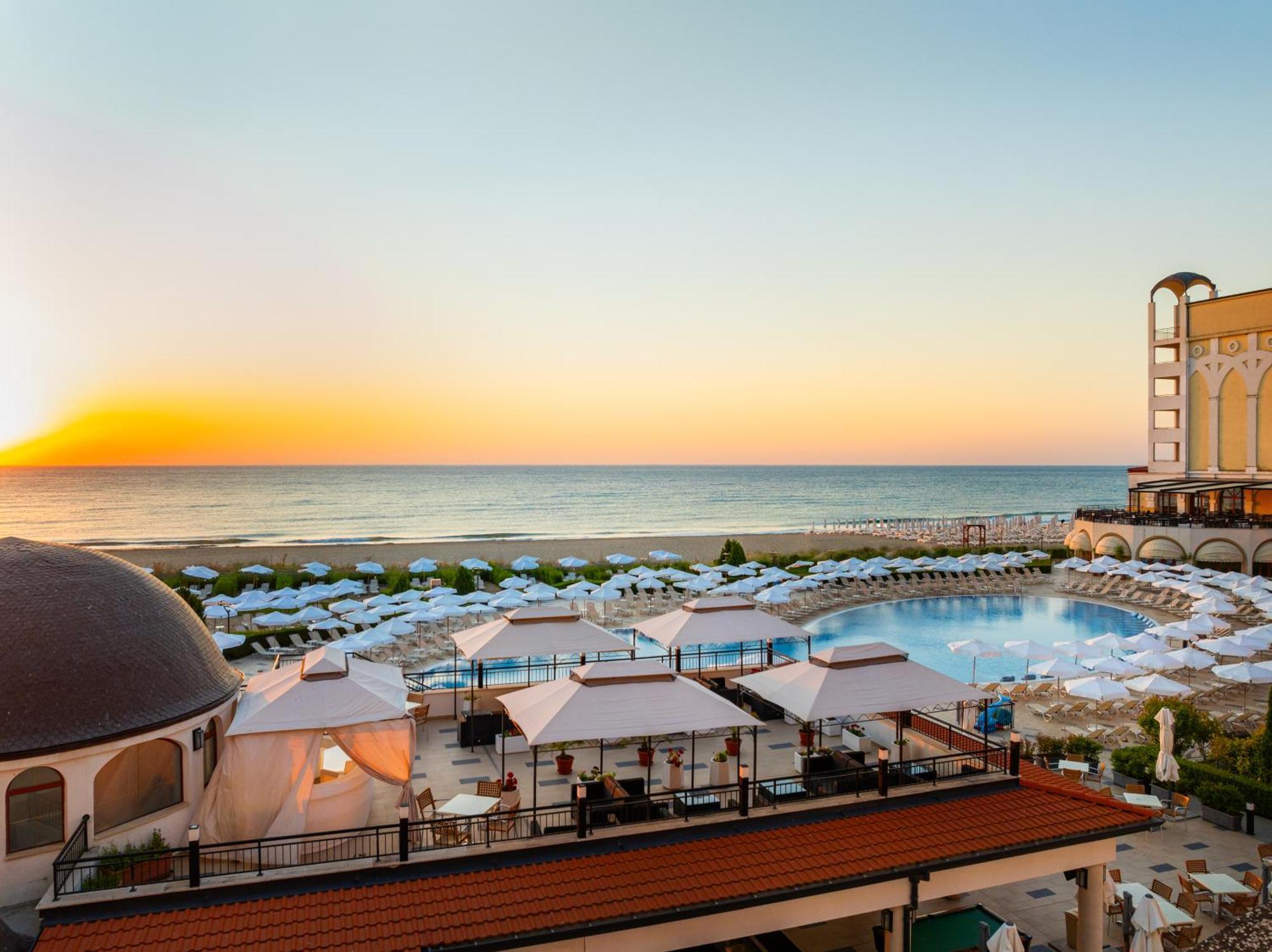 Hotel Alua Helios Bay à Obzor Extérieur photo