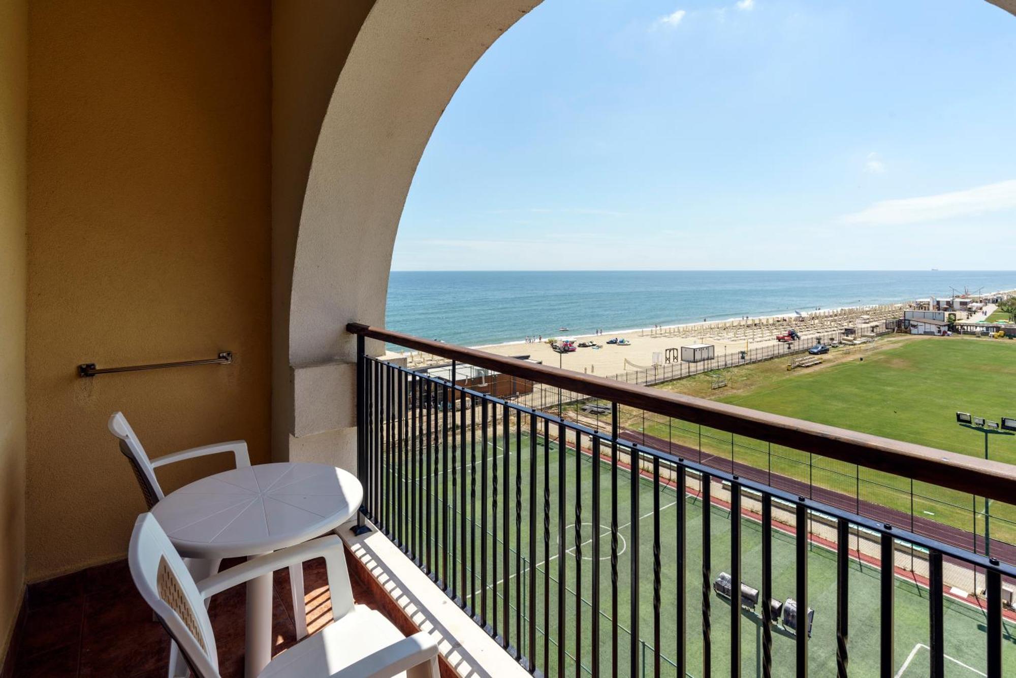 Hotel Alua Helios Bay à Obzor Extérieur photo